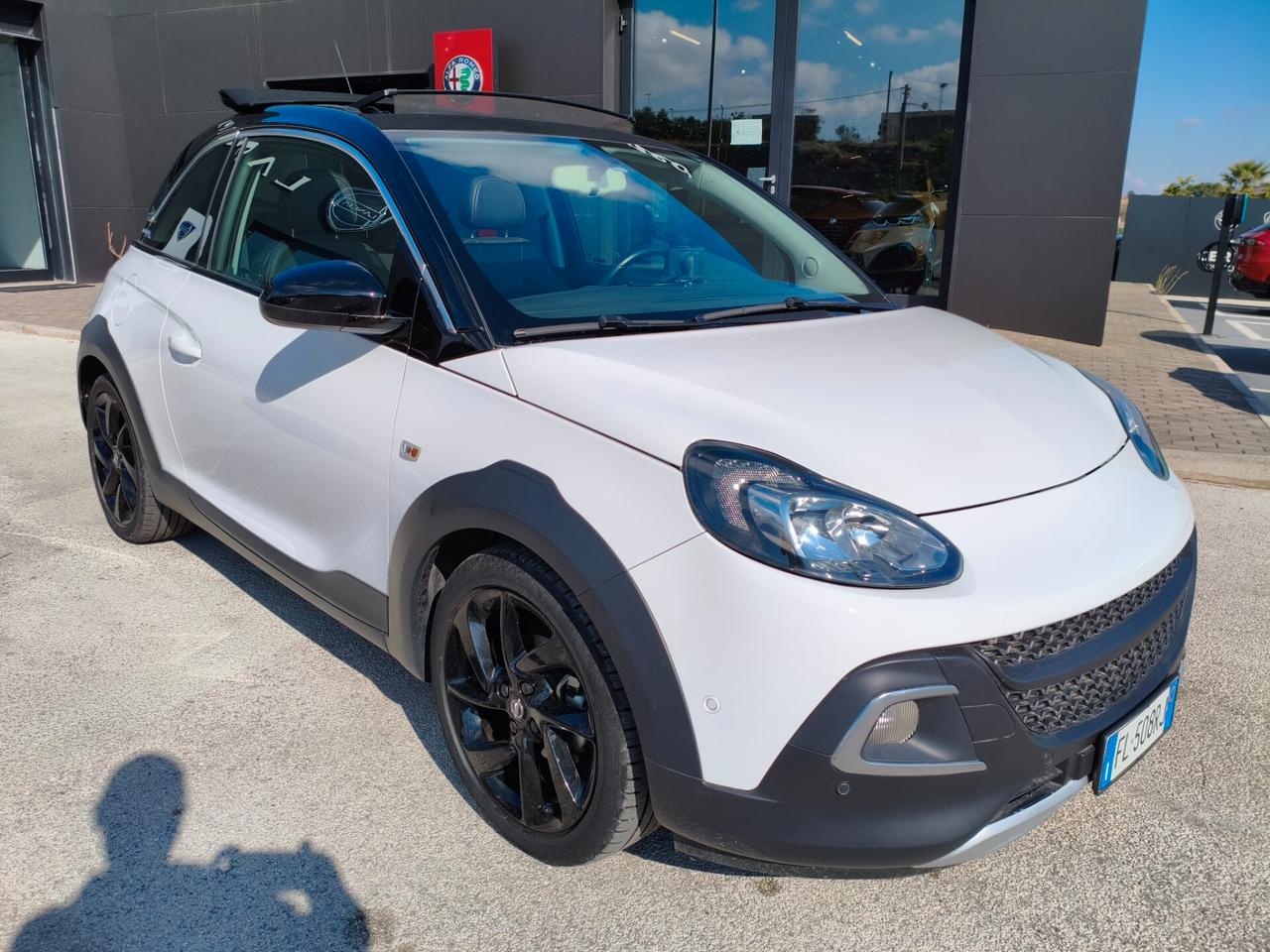 Opel Adam Rocks 1.4 87 CV cabrio auto