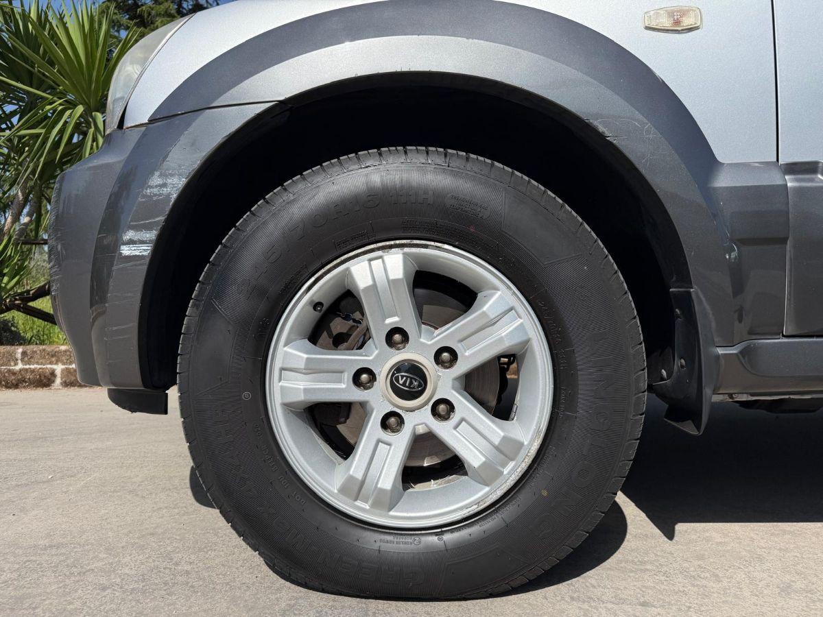 KIA - Sorento - 2.5 16V CRDI 4WD Active