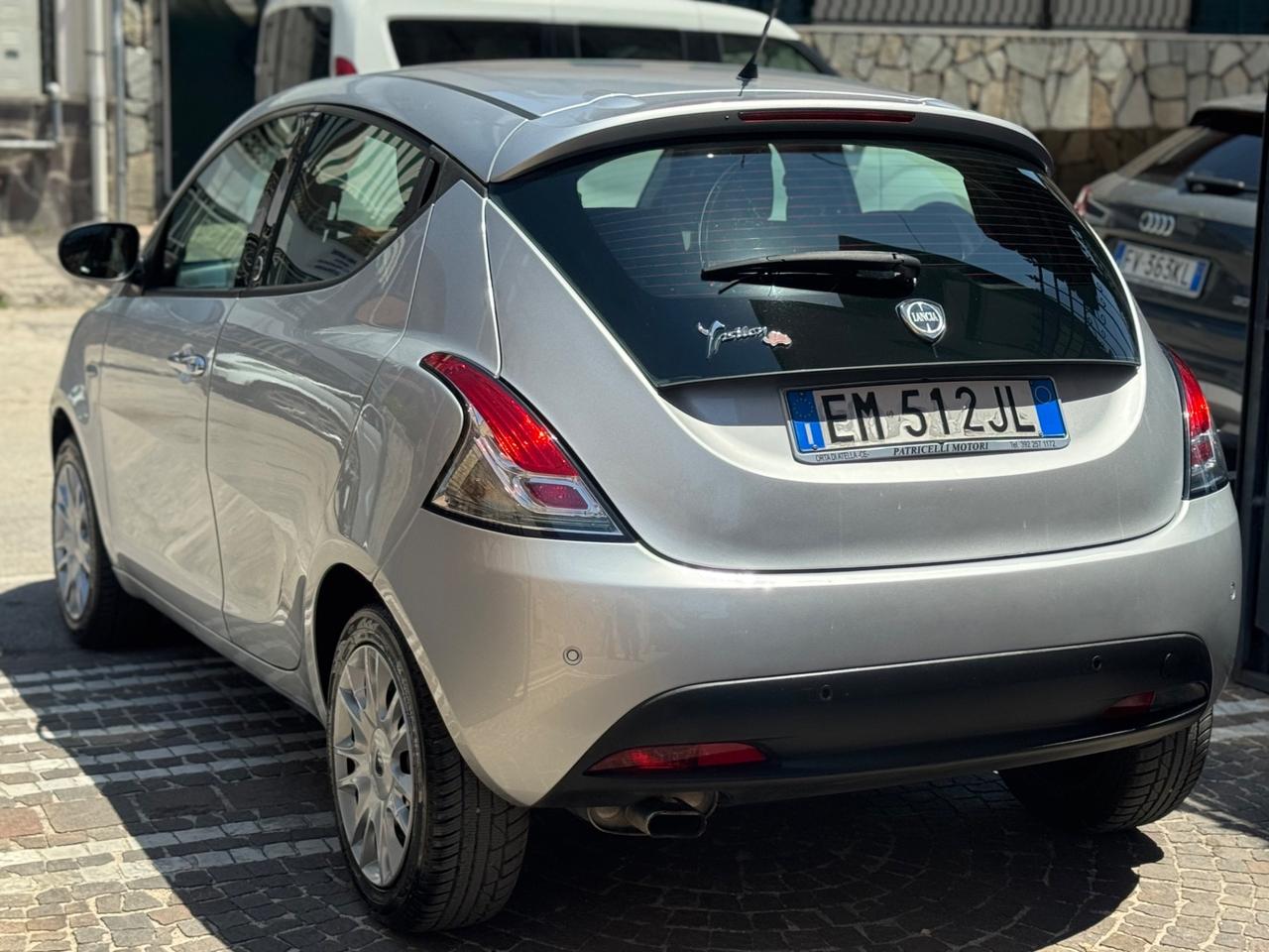 Lancia Ypsilon 1.2 69 CV 5 porte GPL Ecochic Gold