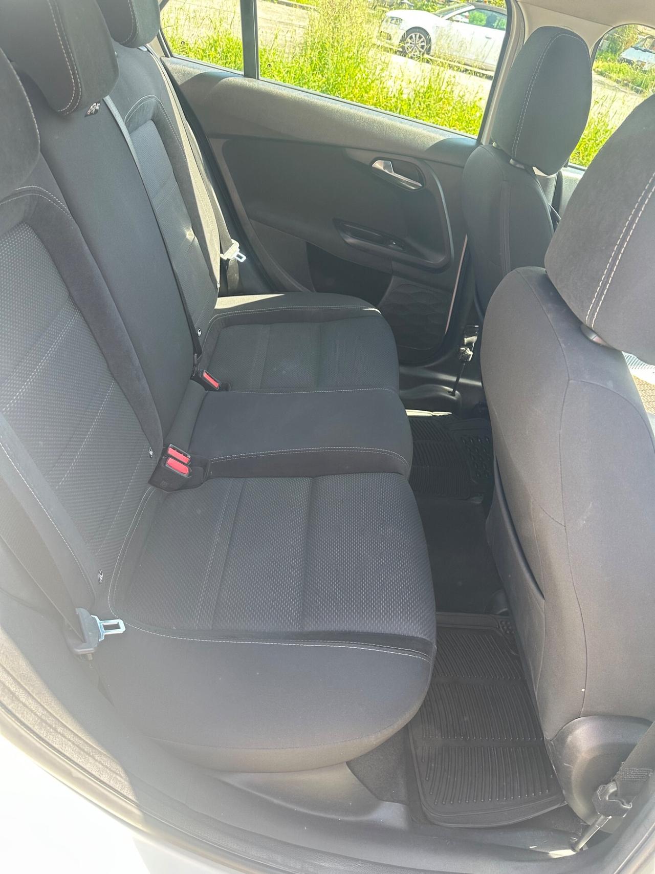 Fiat Fiorino 1.3 MJT 95CV Cargo SX