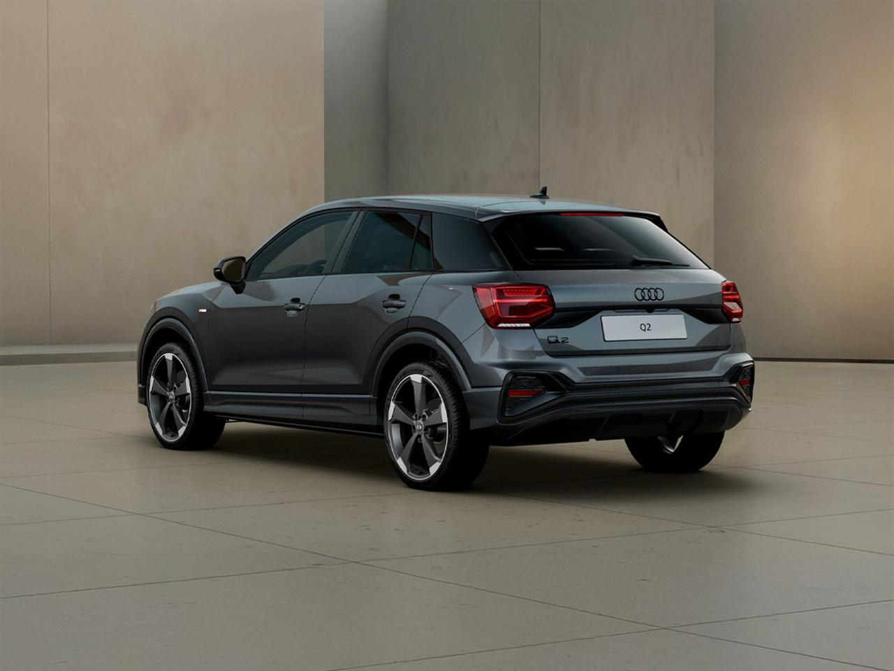 Audi Q2 35 1.5 tfsi identity black s-tronic