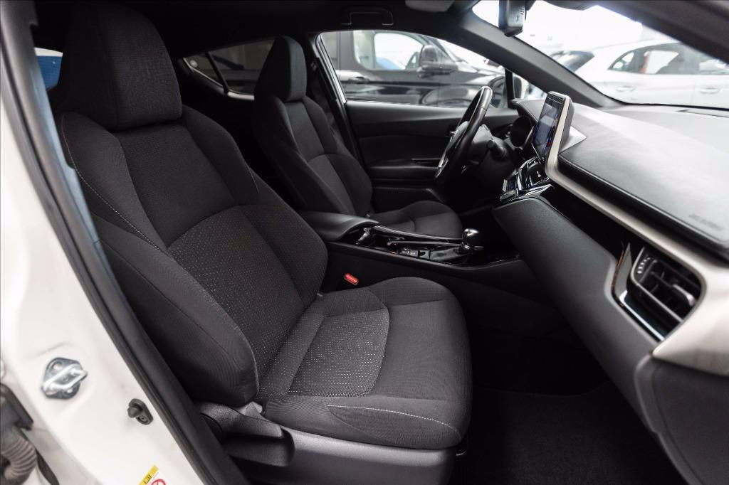 TOYOTA C-HR 1.8h Lounge 2wd e-cvt del 2017