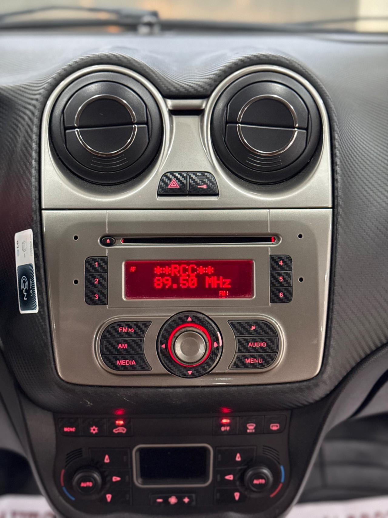 Alfa Romeo MiTo 1.6 jtdm full optional nuova