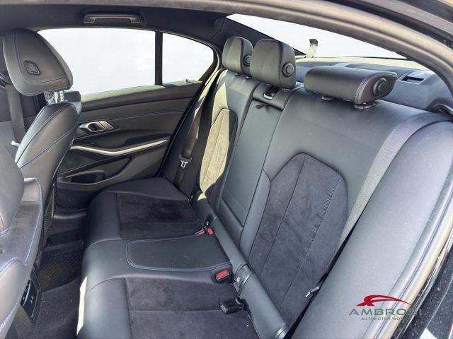 BMW 320 Serie 3 d mhev 48V xdrive MSport auto
