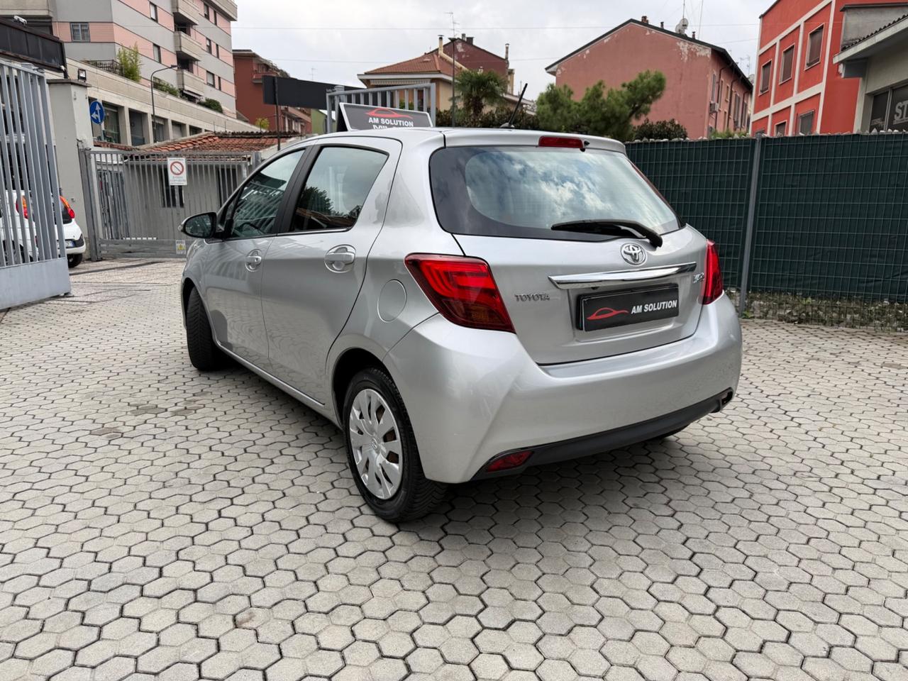 Toyota Yaris 1.0 Neopatentati Euro 6