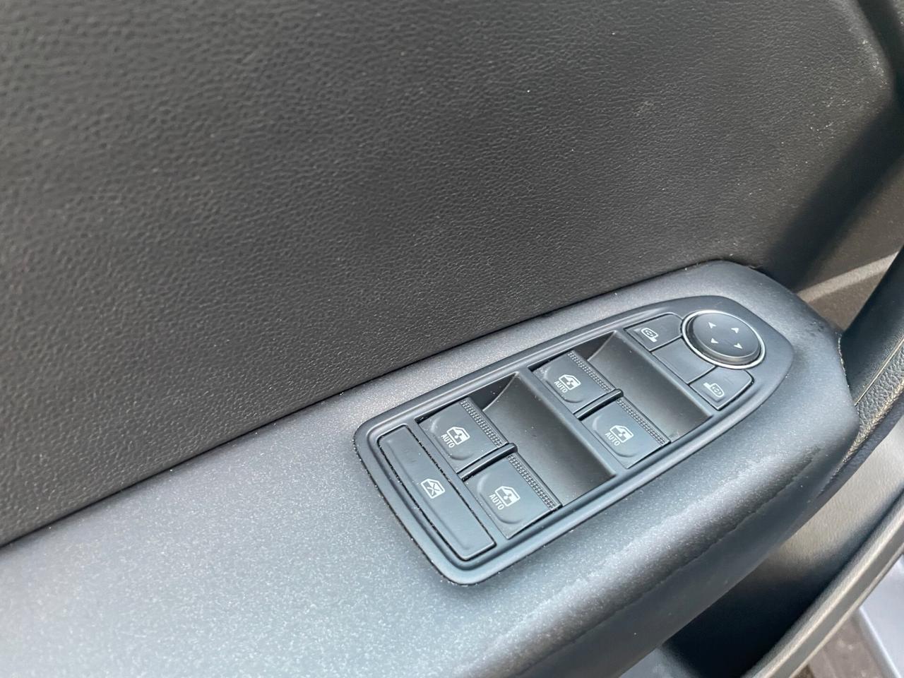 Renault Captur UNICO PROPRIETARIO - NEOPATENTATI