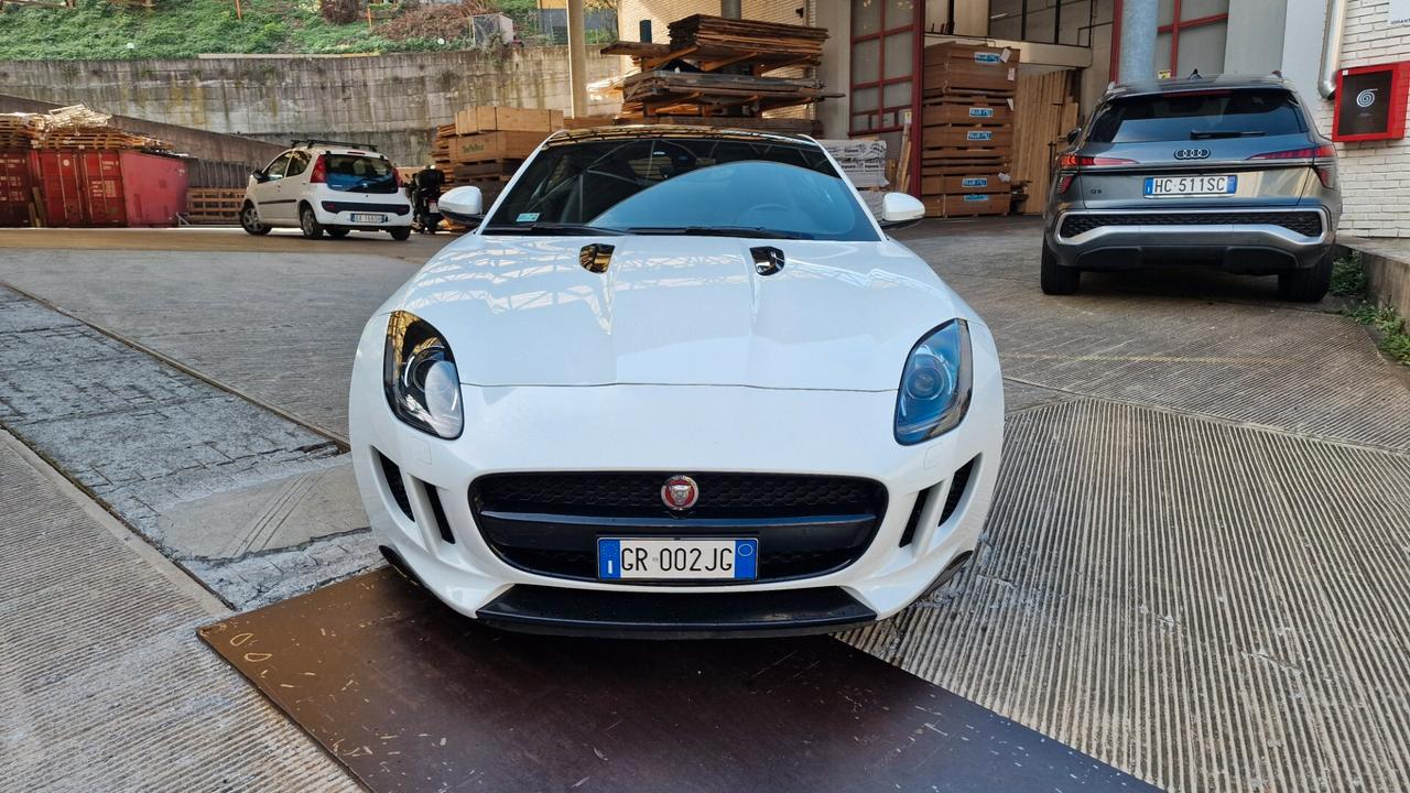 Jaguar F-Type 340 CV