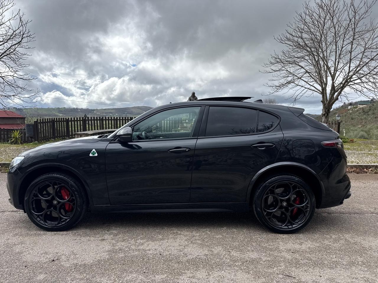 Alfa Romeo Stelvio 2.9 Bi-Turbo V6 510 CV AT8 Quadrifoglio