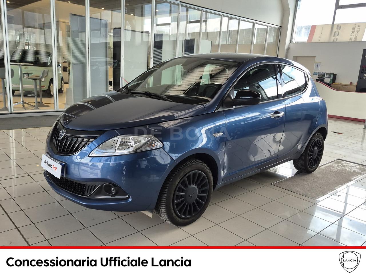 Lancia Ypsilon 1.0 firefly hybrid gold s&s 70cv