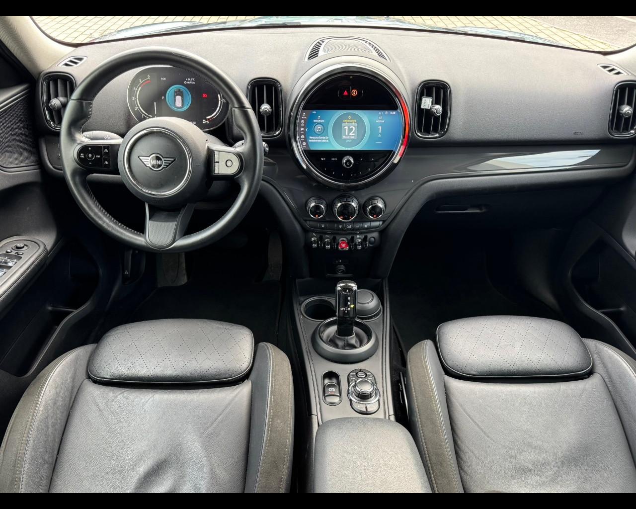 MINI Mini Countrym.(F60) - Mini 2.0 Cooper D Business Countryman ALL4