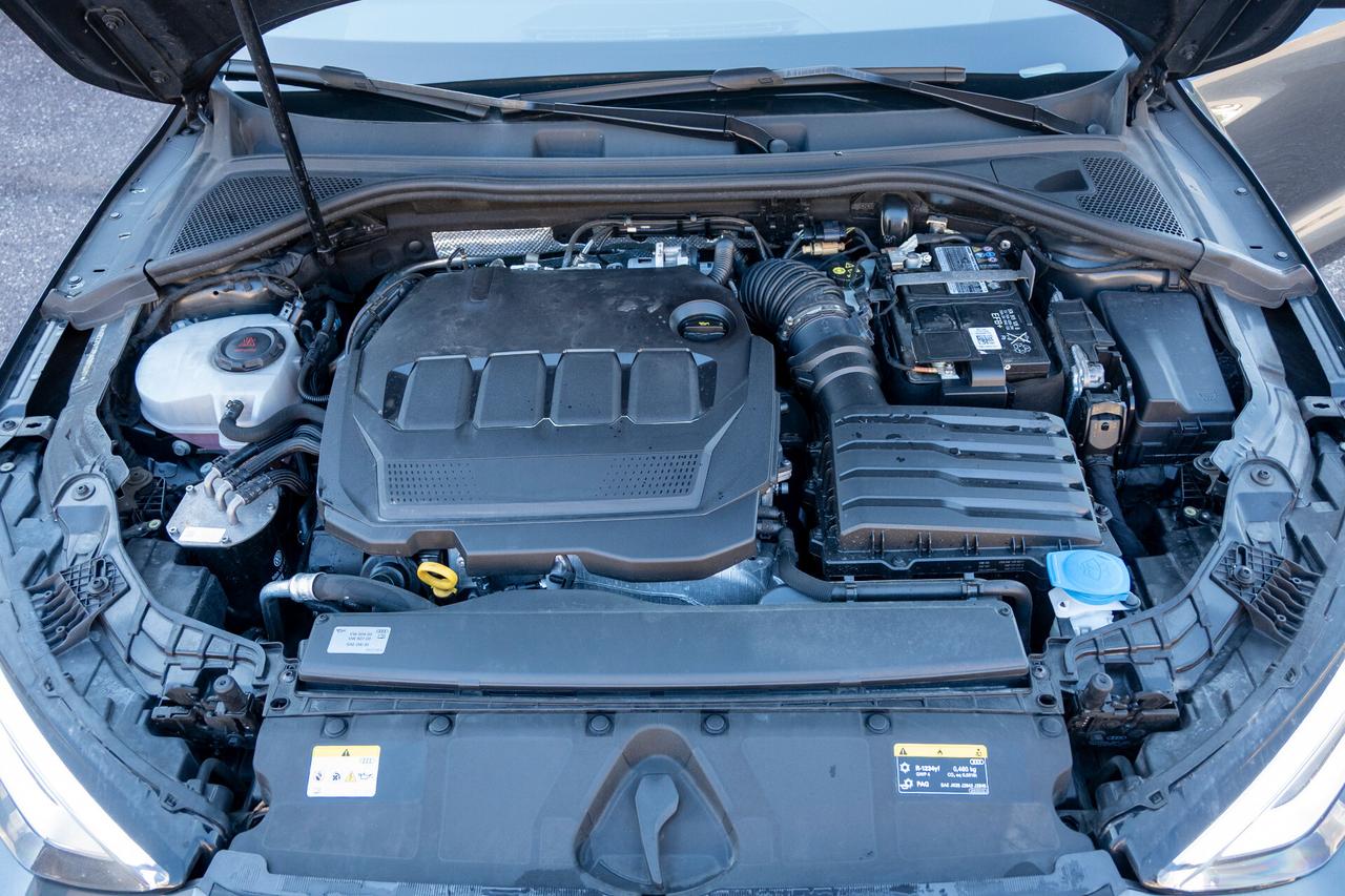 Audi A3 2.0 TDI quattro S line 200CV - UNIPROPRIETARIO