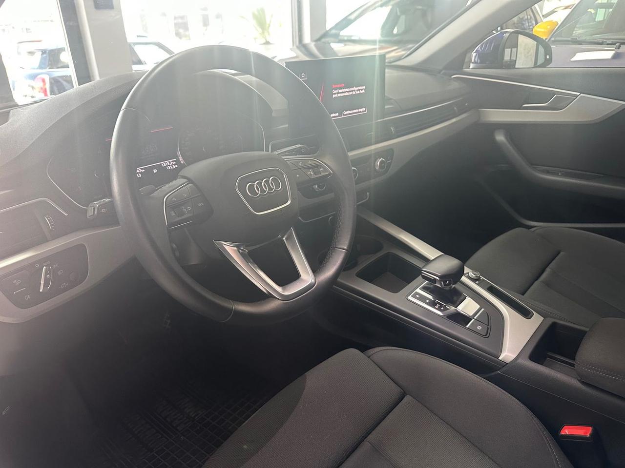 Audi A4 Business Advanced 2.0 35 TDI MHEV #6533