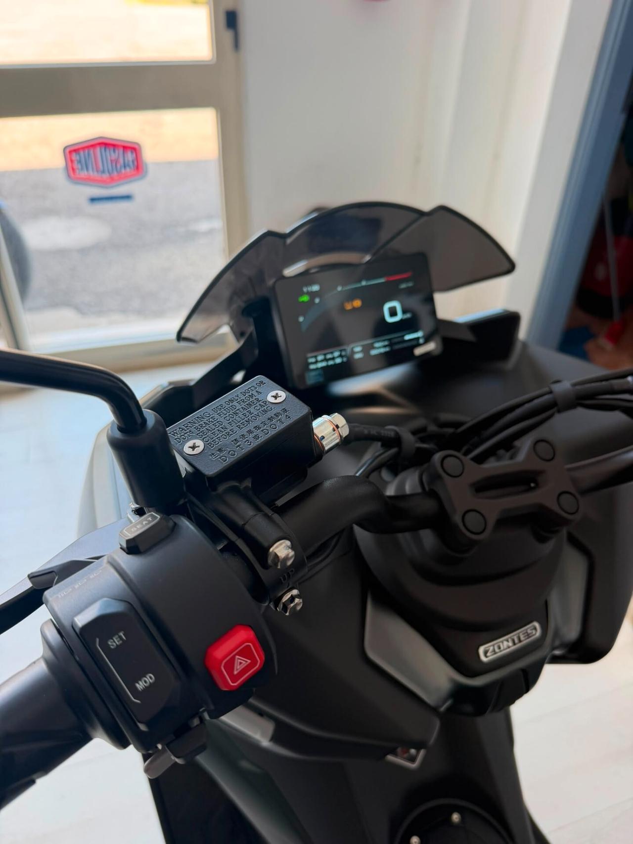 ZONTENS 125 X NEW 2026