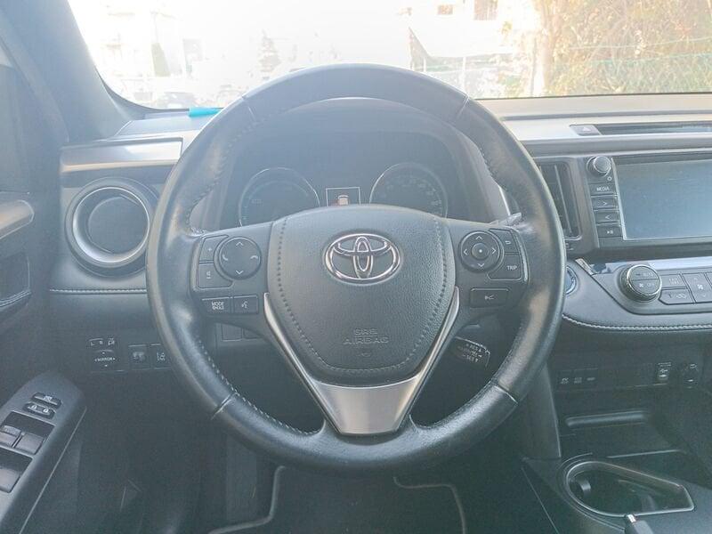 Toyota RAV4 Rav4 2.5 vvt-i h Lounge 2wd e-cvt my17