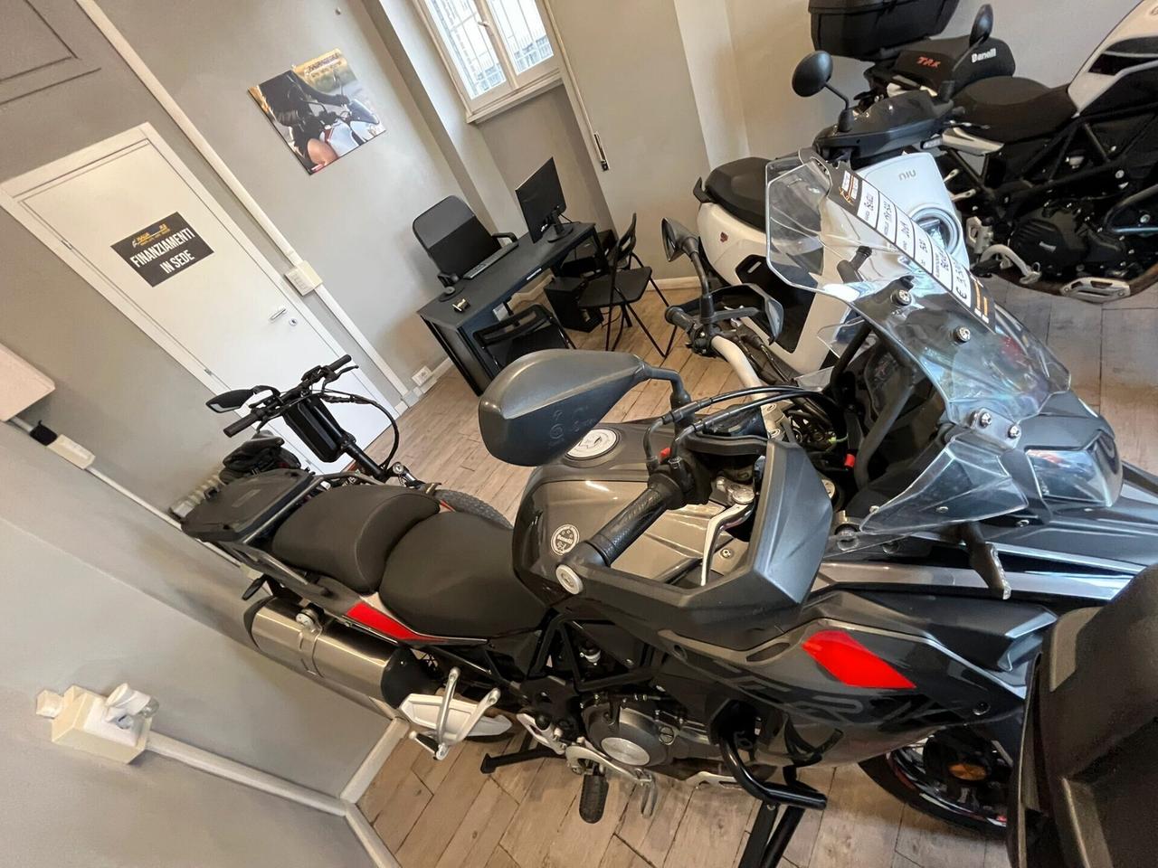 BENELLI TRK 502 - COME NUOVA