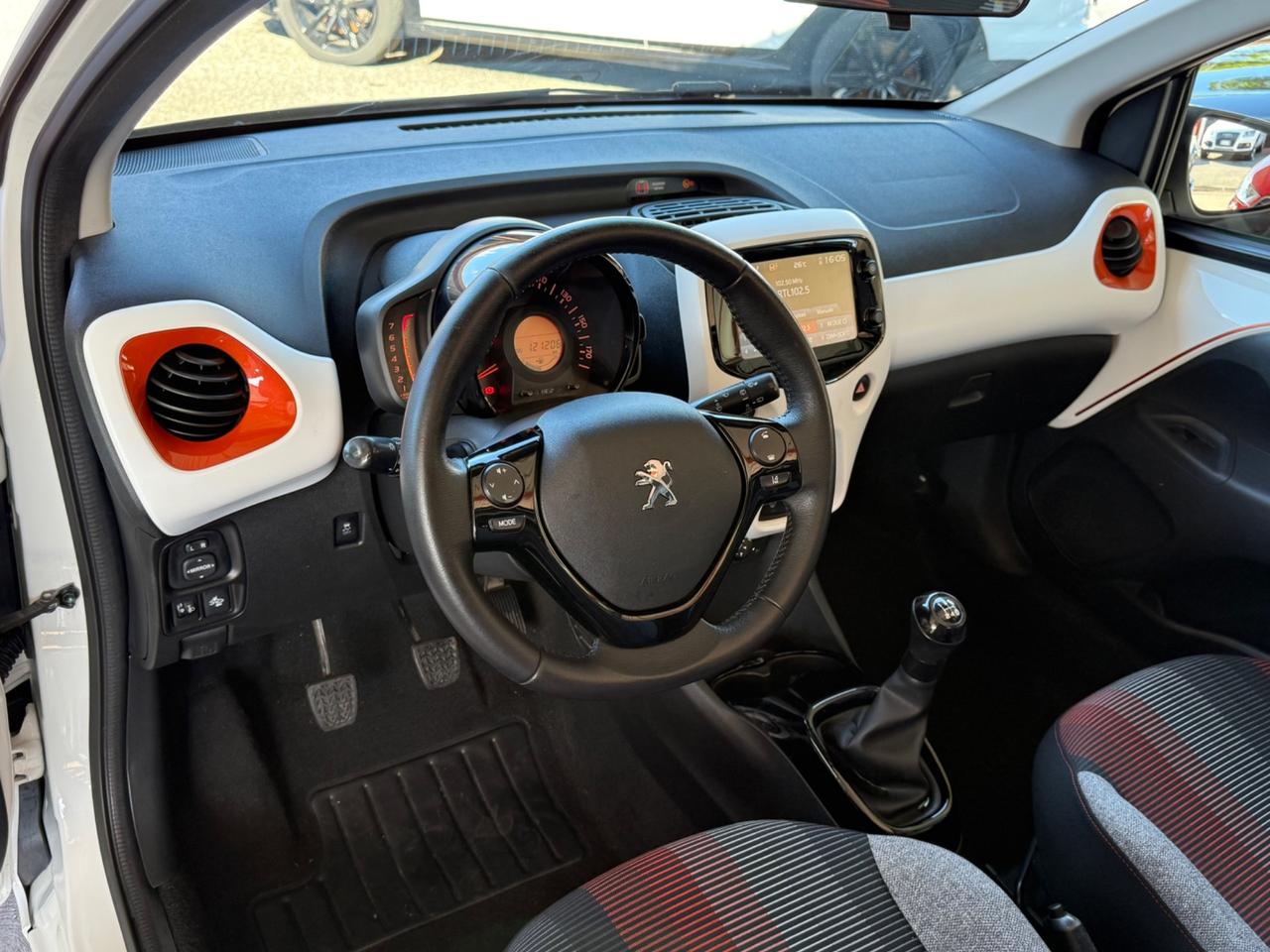 108 1.2 CABRIO Allure/neopatentati/rate/permute