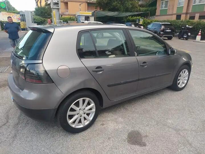 Volkswagen Golf 1.9 TDI 5p. Comfortline