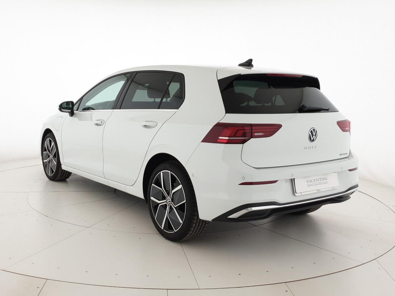 Volkswagen Golf 1.5 tsi ehybrid style 204cv dsg