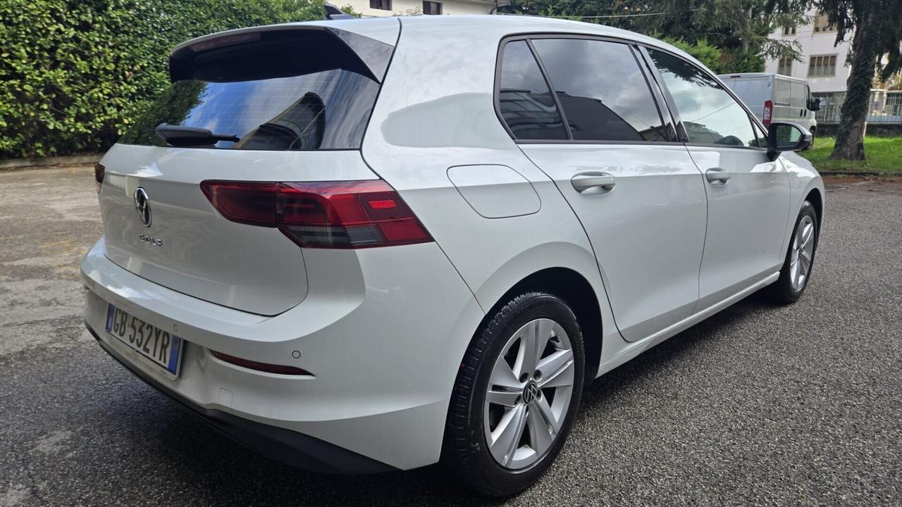 Volkswagen Golf 2.0 TDI SCR Style Neopatentati
