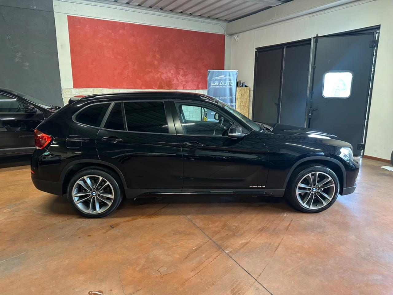Bmw X1 xDrive20d Sport Line