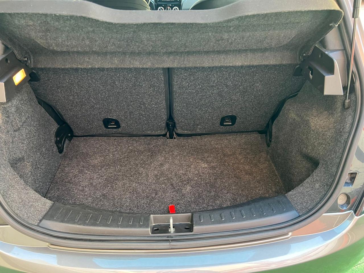 Lancia Ypsilon 1.0 FireFly 5 porte S&S Hybrid Ecochic Gold