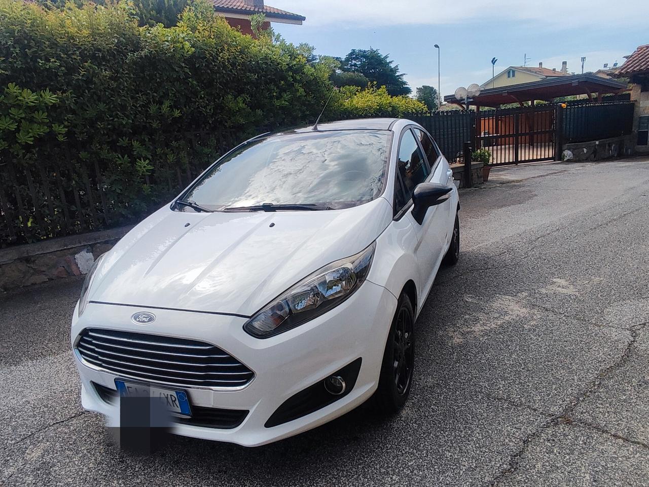 Ford Fiesta 1.0 100CV AUTOMATICA Black & White Edition