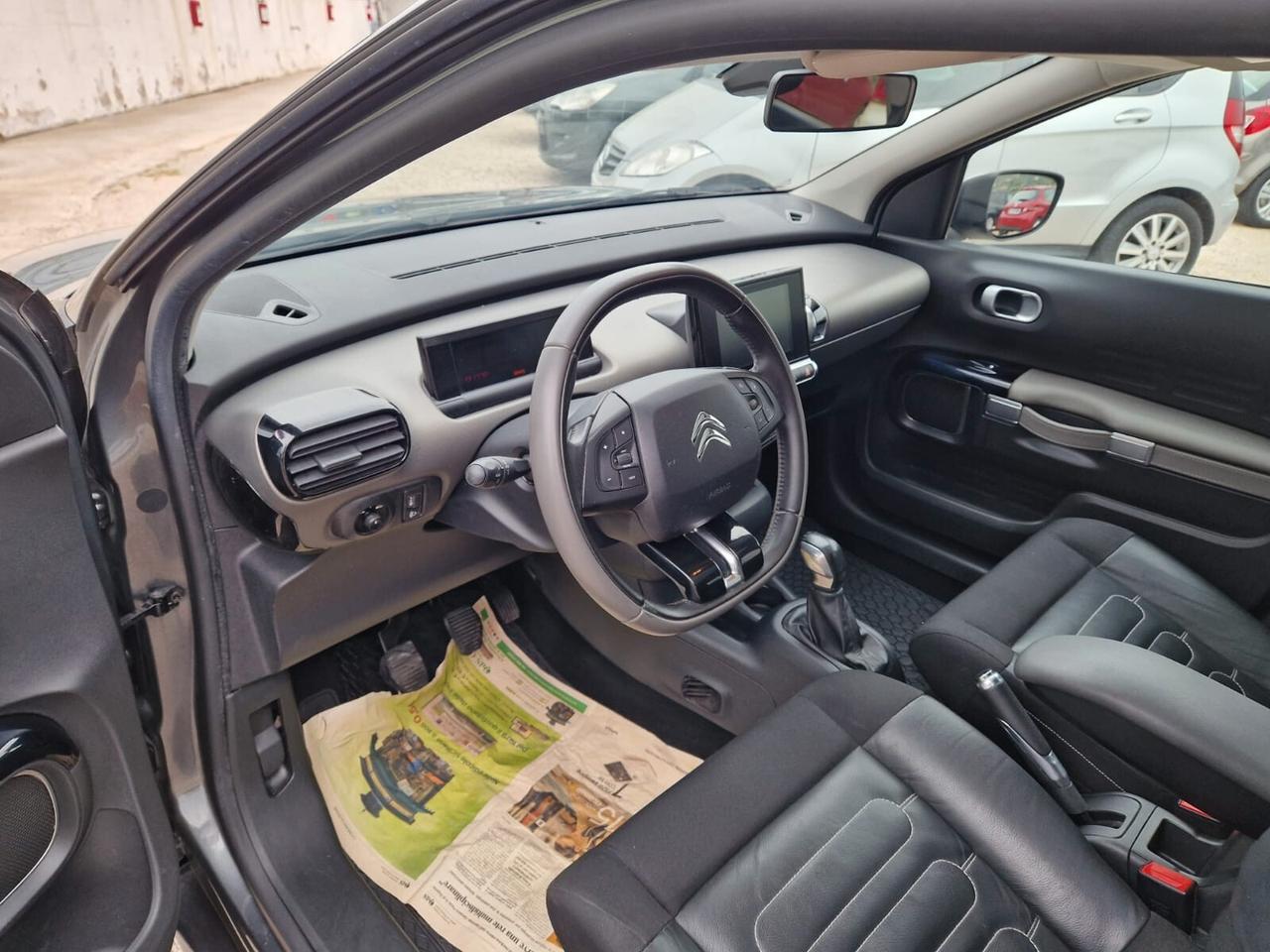 Citroen C4 Cactus BlueHDi 100 S&S Live