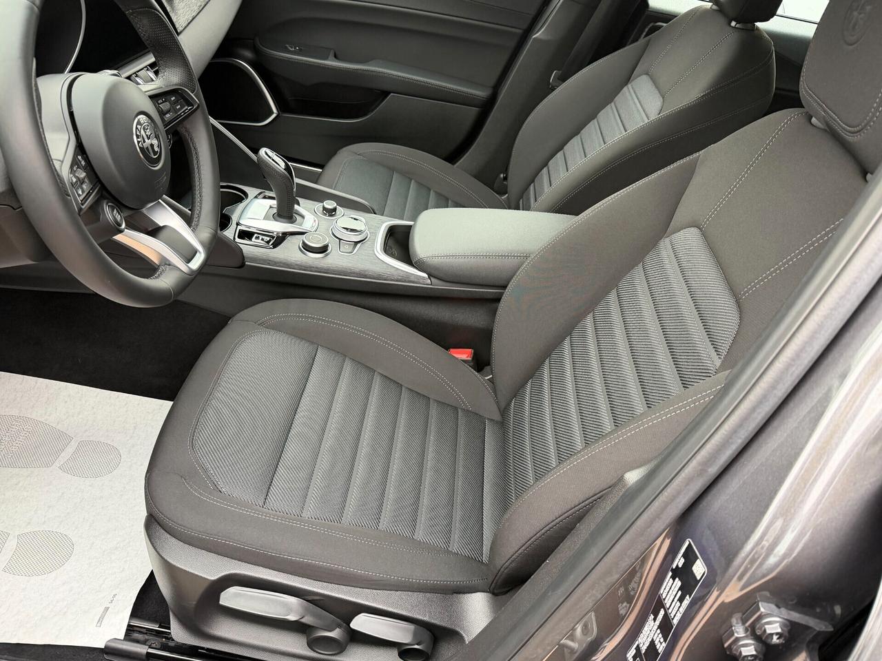 Alfa Romeo Giulia 2.2 TURBODIESEL 160 cv. AT8 SUPER BUSINESS