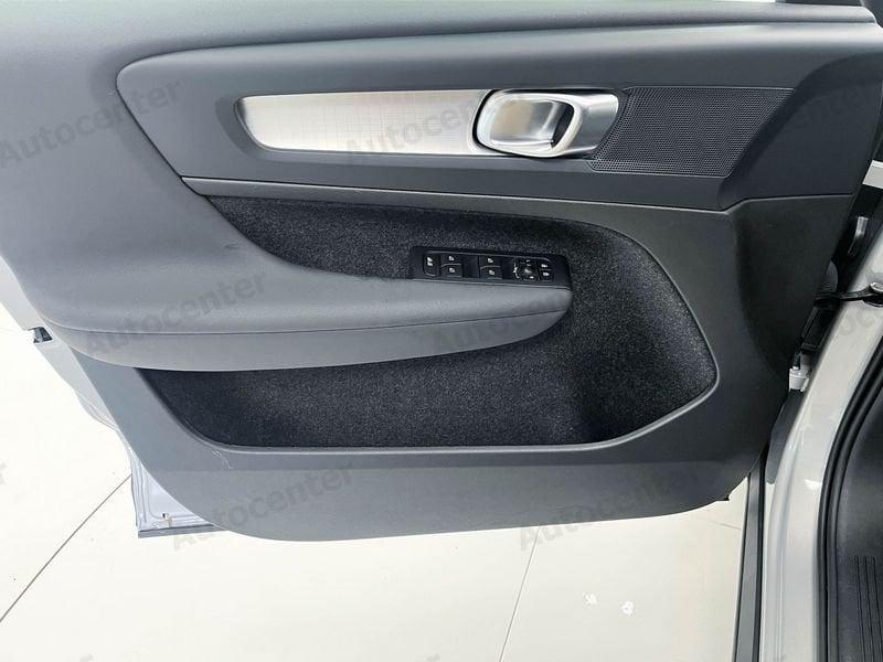Volvo XC40 T2 automatico Core