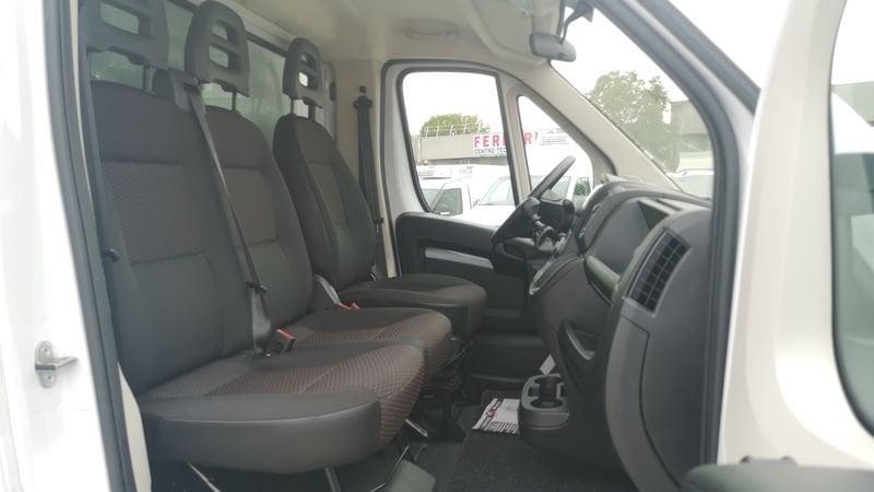 Peugeot Boxer 335 2.2 BlueHDi 140 S&S Furgone + Sponda Idraulica