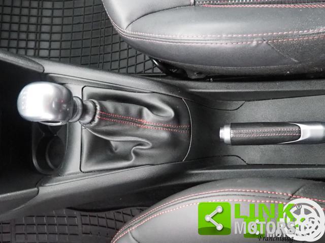 PEUGEOT 208 GT LINE finanziabile