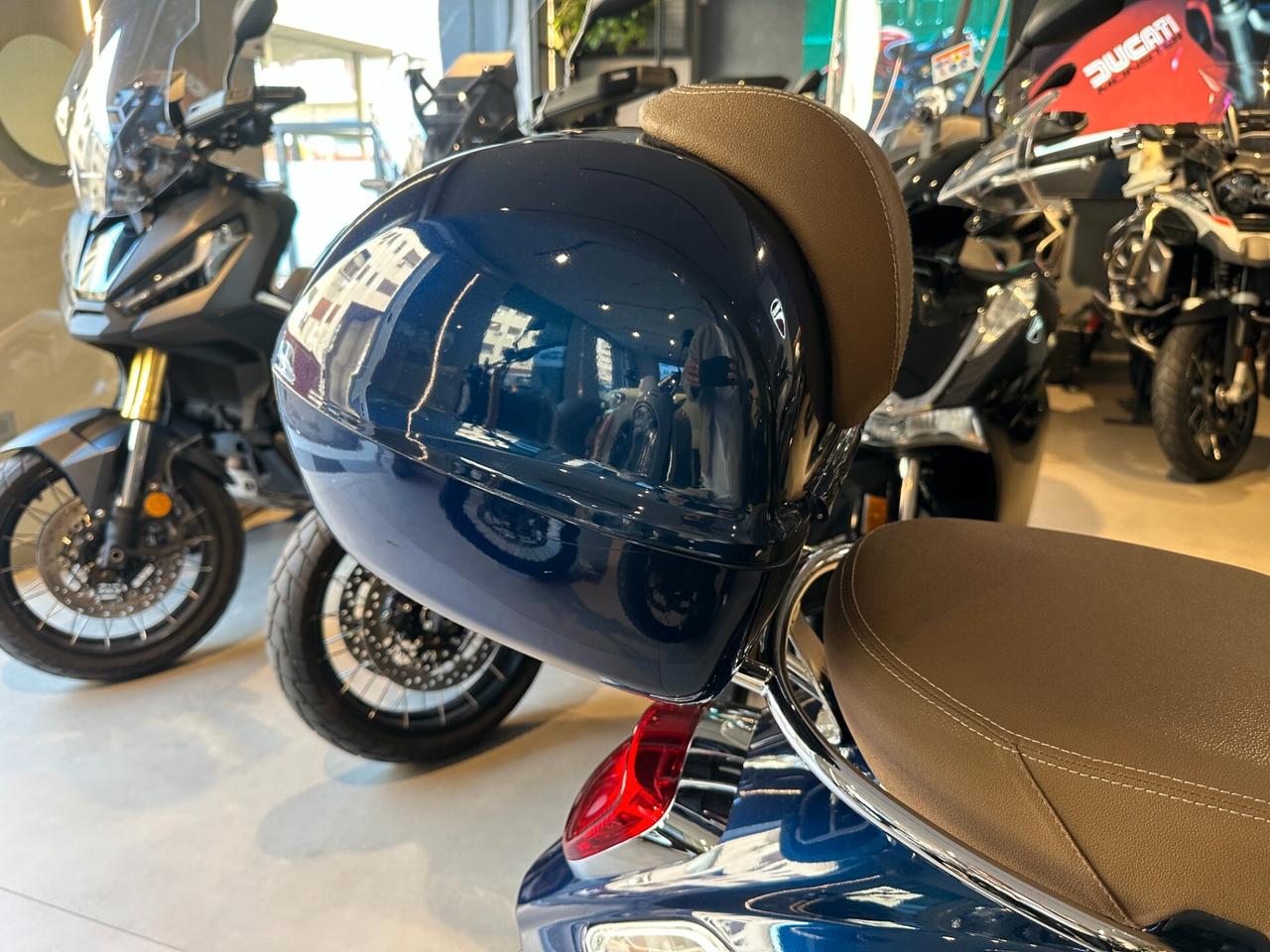 Piaggio Vespa 150 Primavera