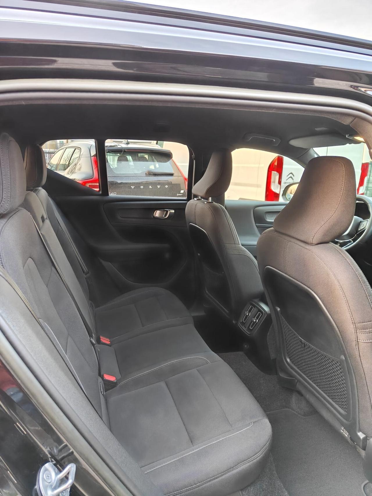 Volvo XC40 Recharge Pure Electric Single Motor FWD Core N1