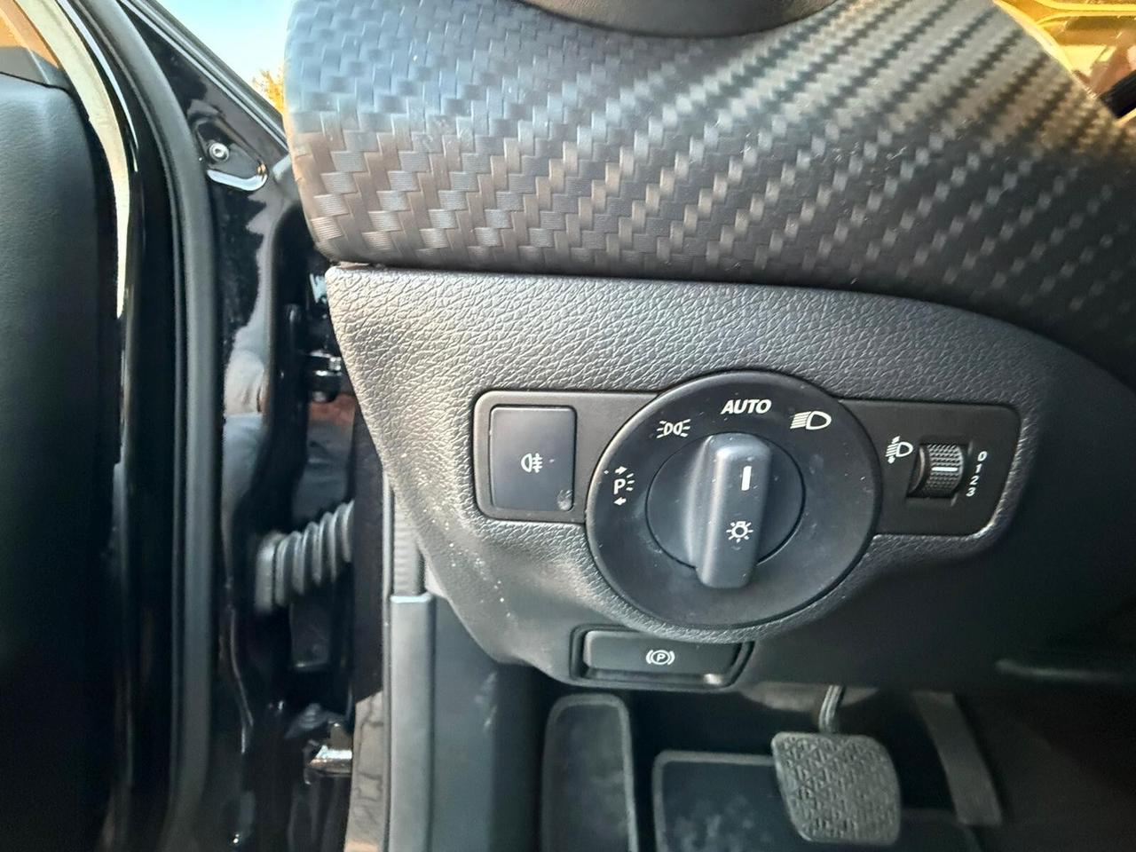 Mercedes-benz GLA 180 d Automatic Premium