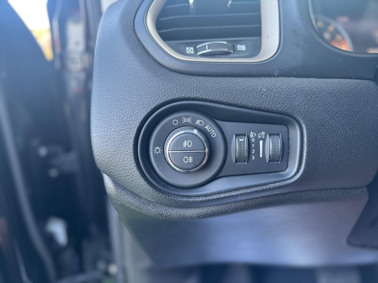 Jeep Renegade 2.0 Mjt 170CV 4WD Active Drive Low Trailhawk