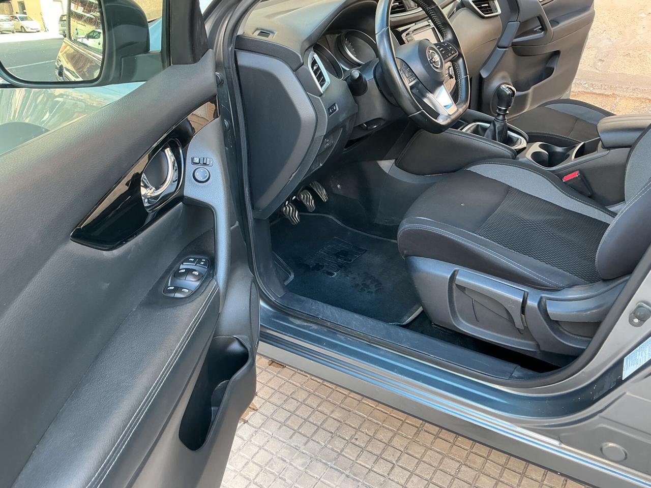 Nissan Qashqai 1.5 dCi Tekna
