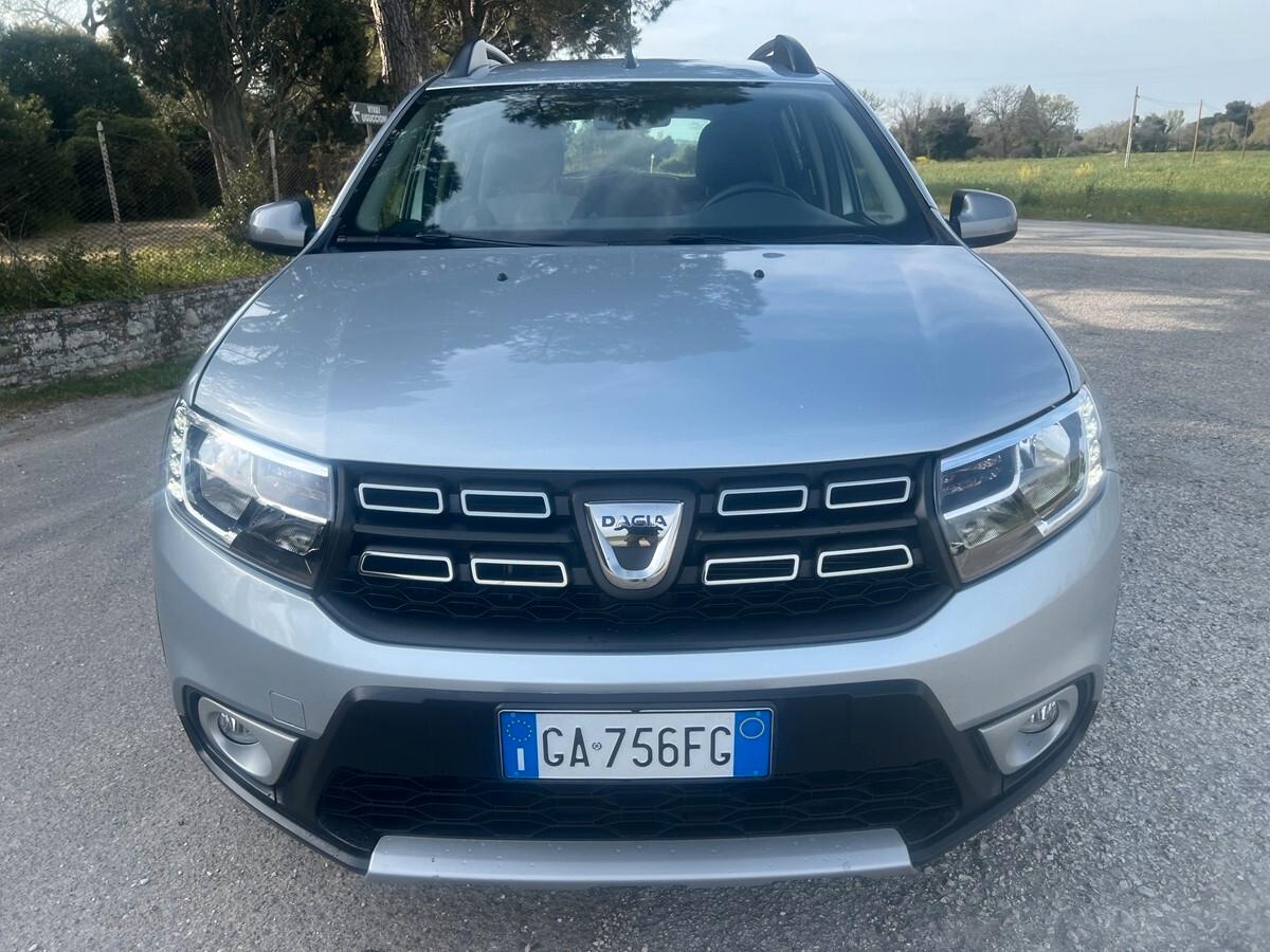 Dacia Sandero Stepway 1.0 TCe 100 CV ECO-G Comfort