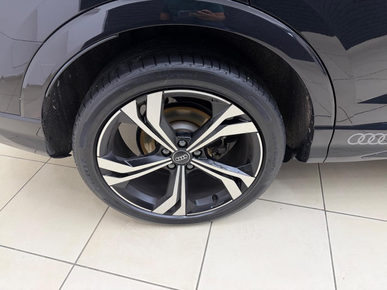 Audi Q3 35 TDI S tronic line edition UNI PRO