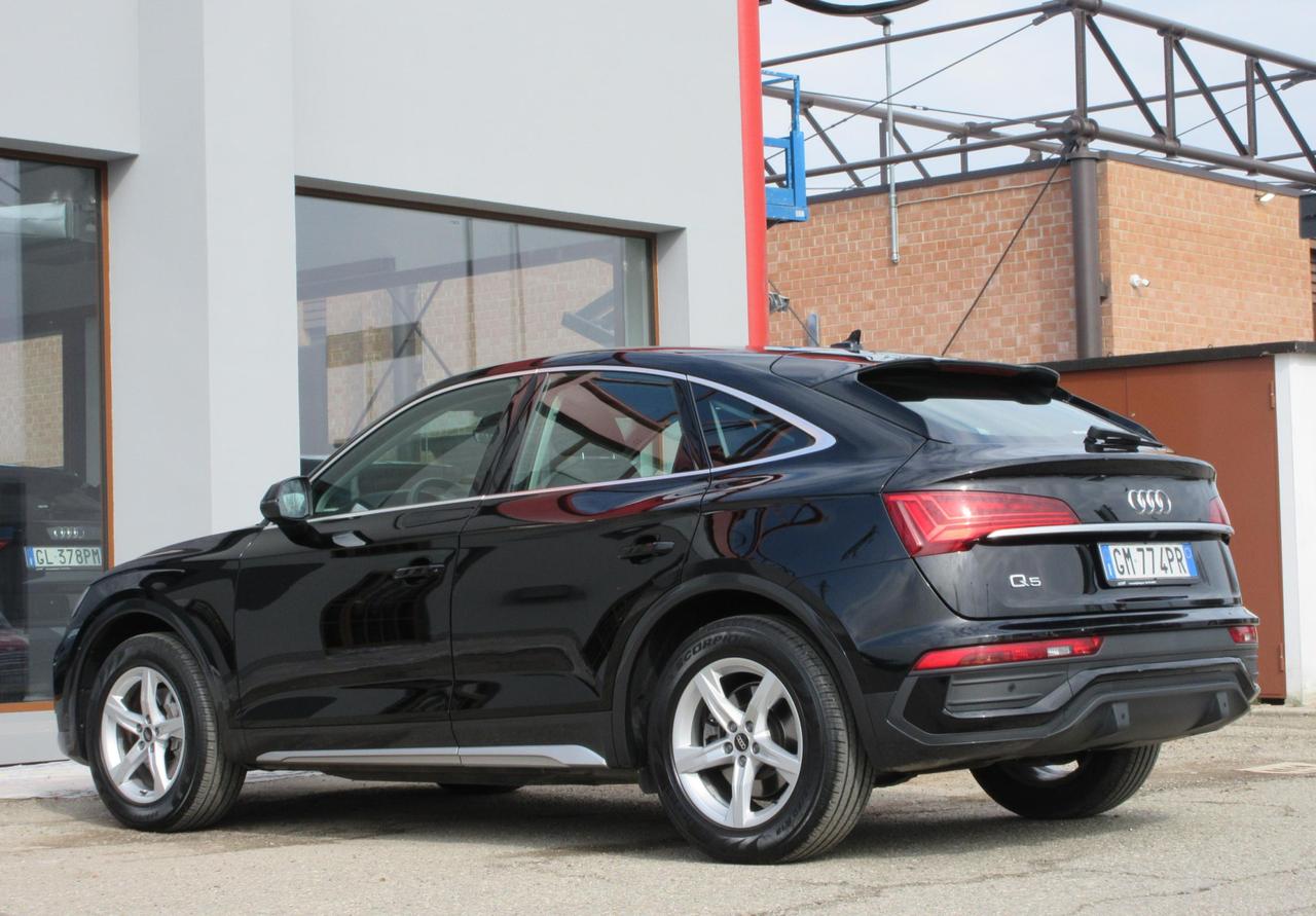 Audi Q5 Sportback 35 2.0 tdi mhev 12V Business Advanced s-tronic