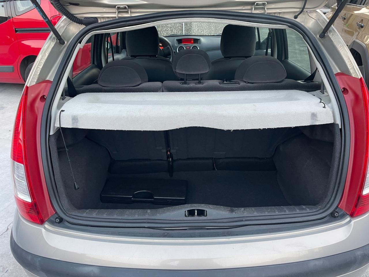 Citroen C3 1.1 benzina euro4 NEOPATENTATI