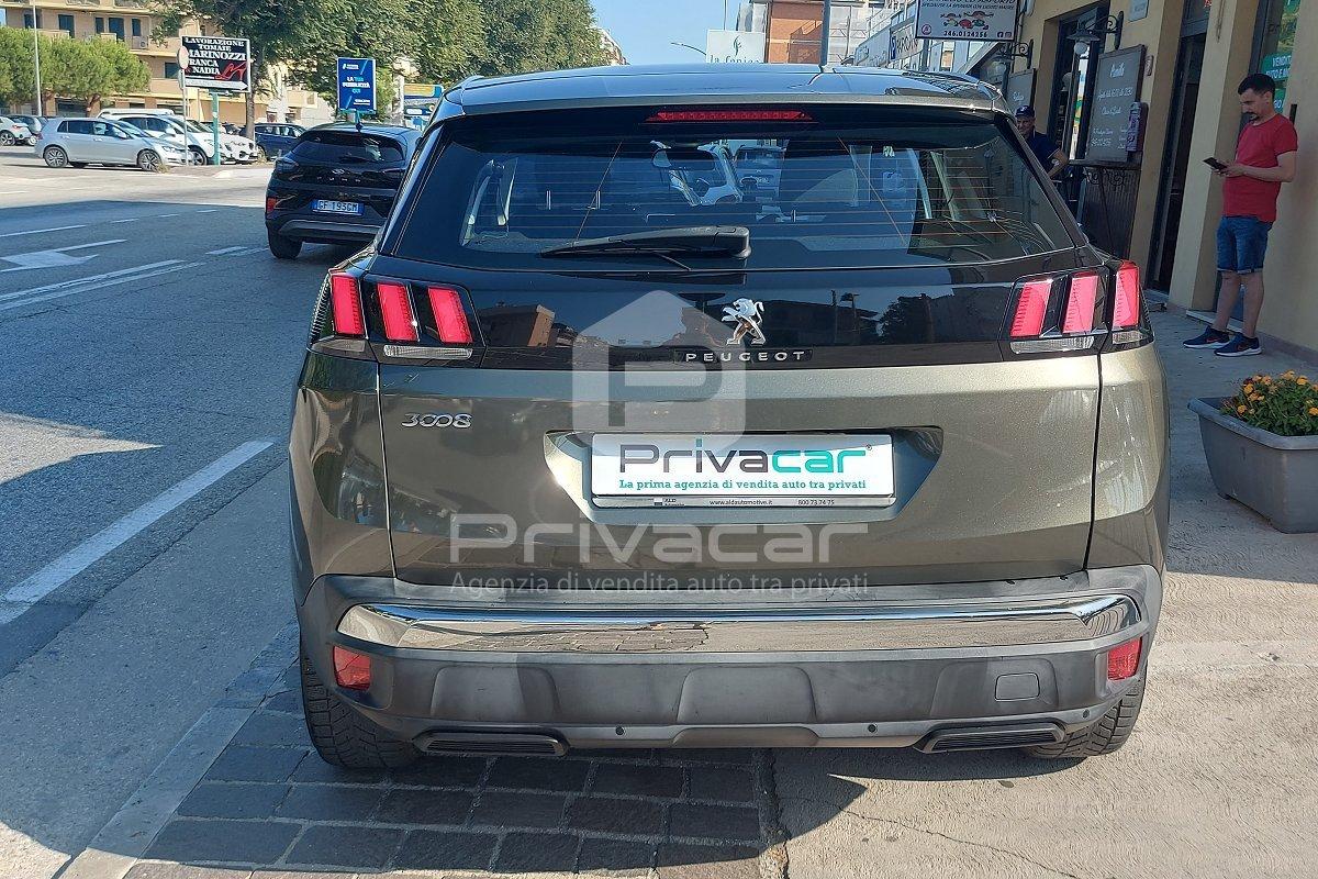 PEUGEOT 3008 BlueHDi 120 S&S Business