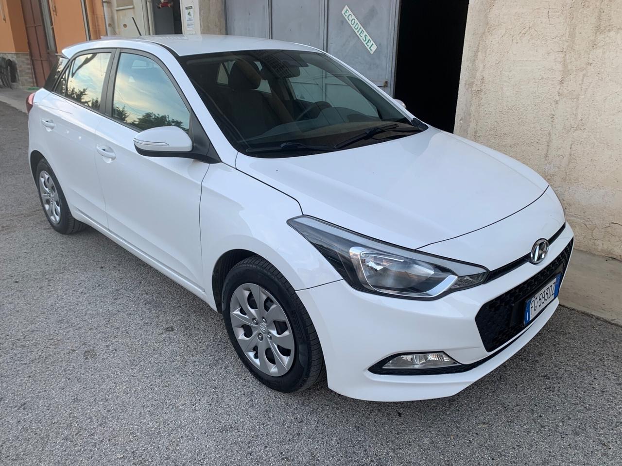 Hyundai i20 1.1 CRDi 12V 5 porte Comfort