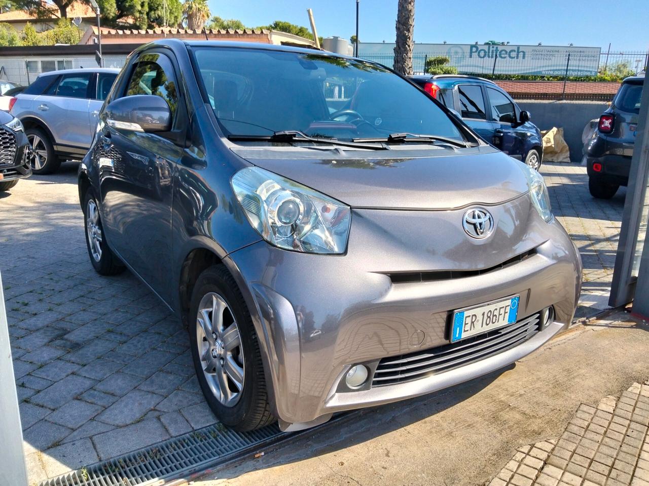 Toyota iQ 1.0 CVT Trend