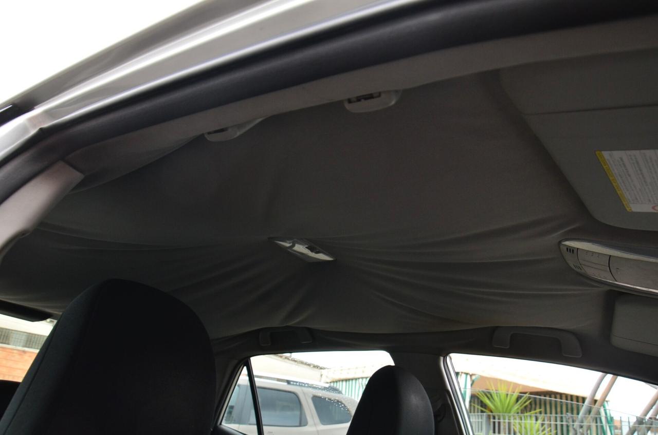 Toyota Auris 2.0 D-4D 5 porte Sol