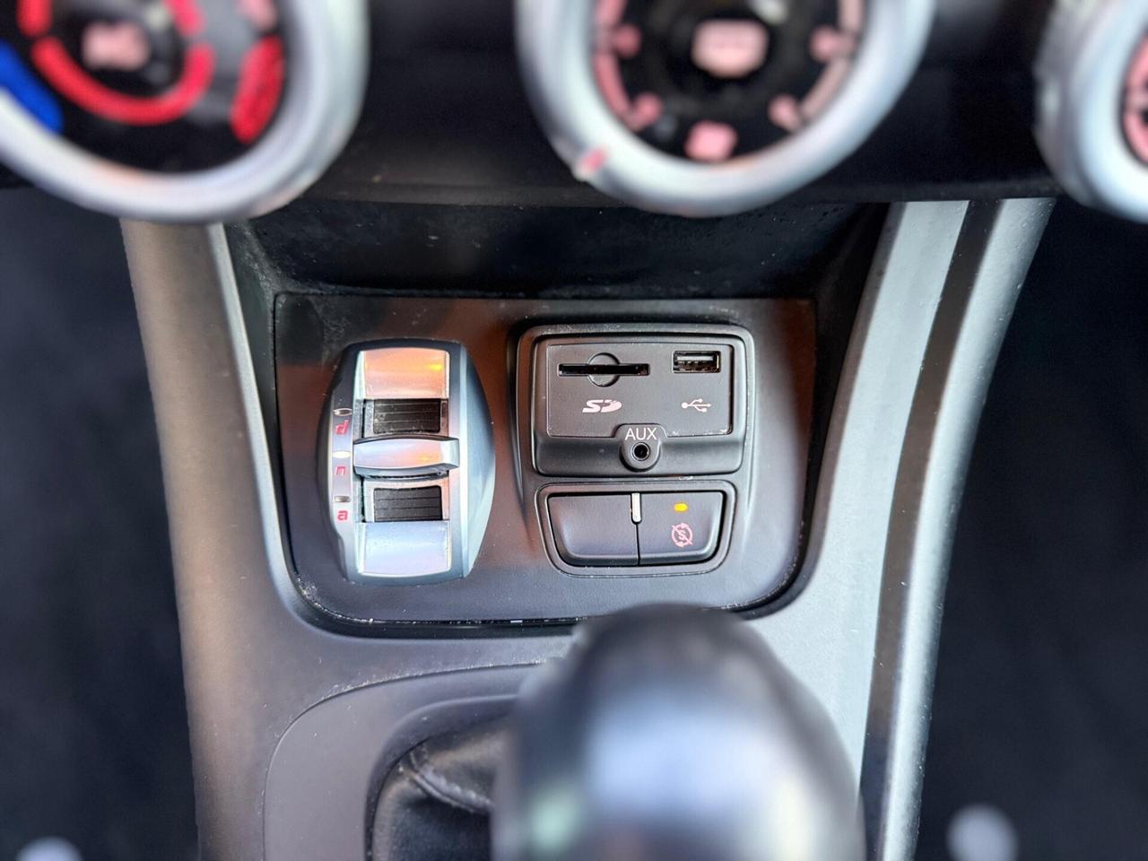 Alfa Romeo Giulietta 1.6 JTDm TCT 120 CV Business