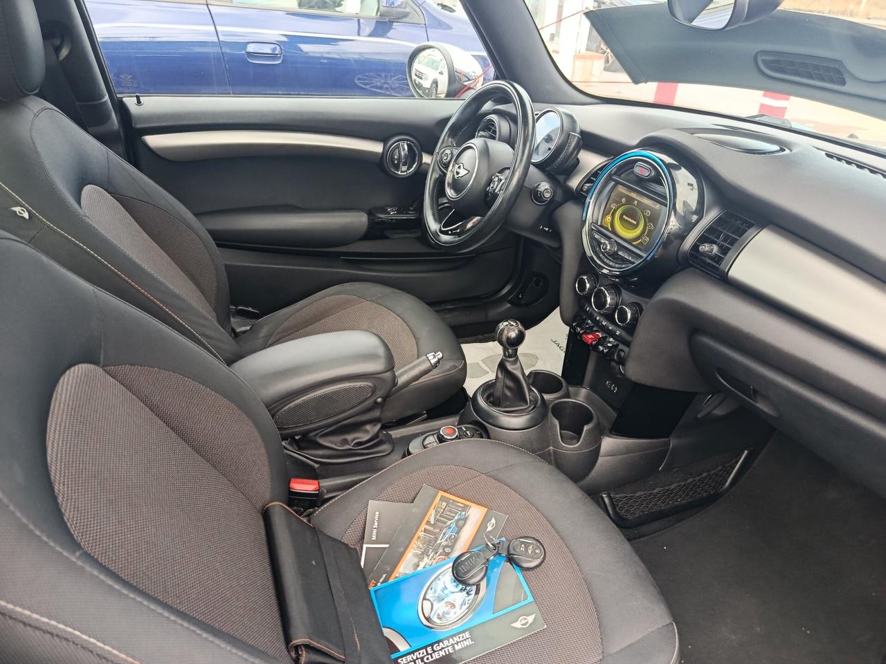 Mini 1.5 One D Business