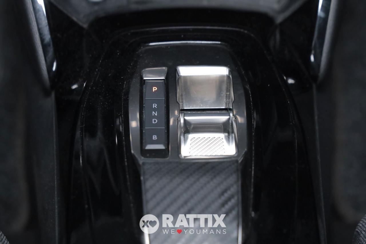 Peugeot e-2008 motore elettrico 100kW Active Pack