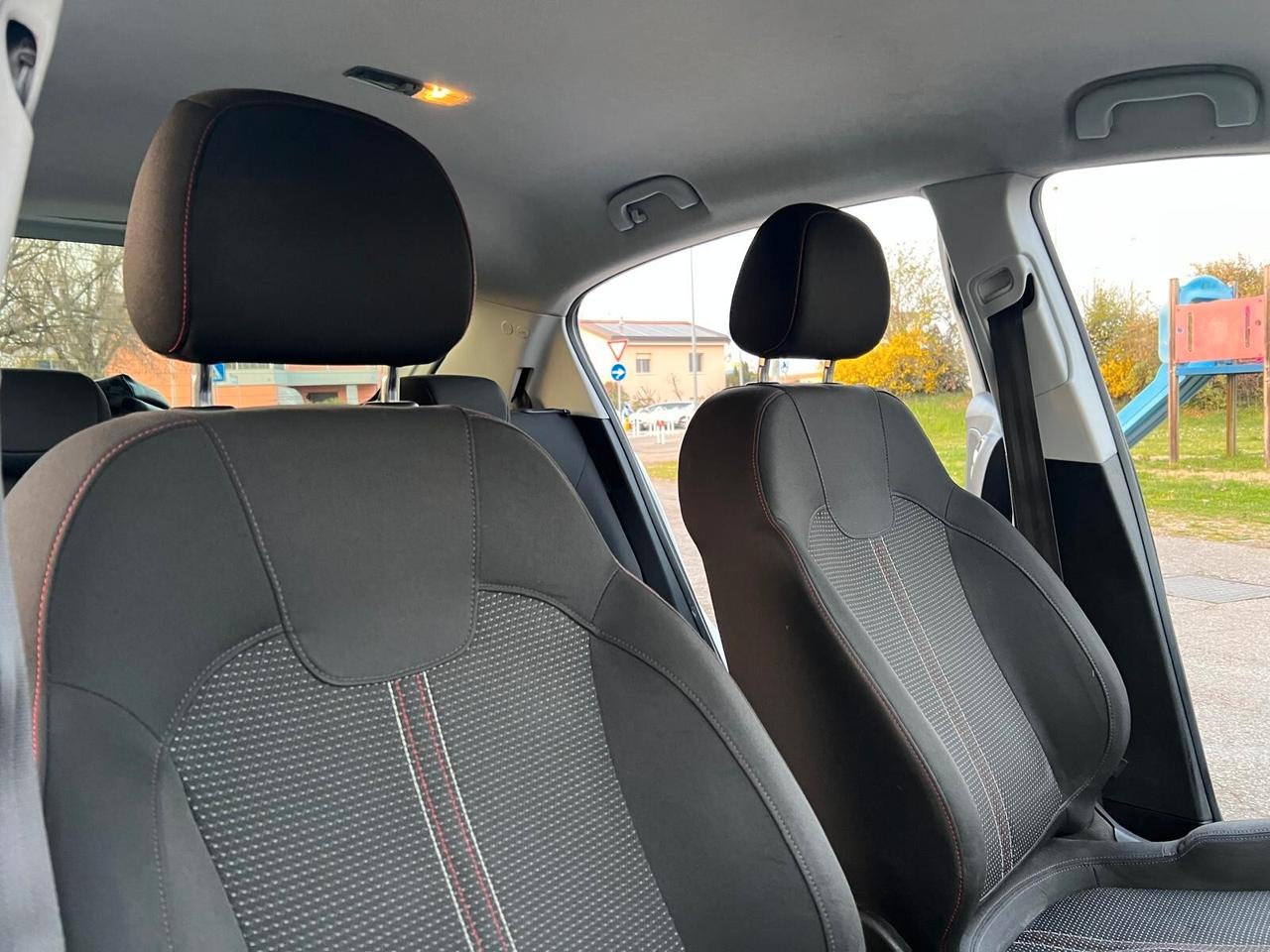 Opel Corsa 1.4 90CV GPL Tech Innovation OK NEOPATENTATI