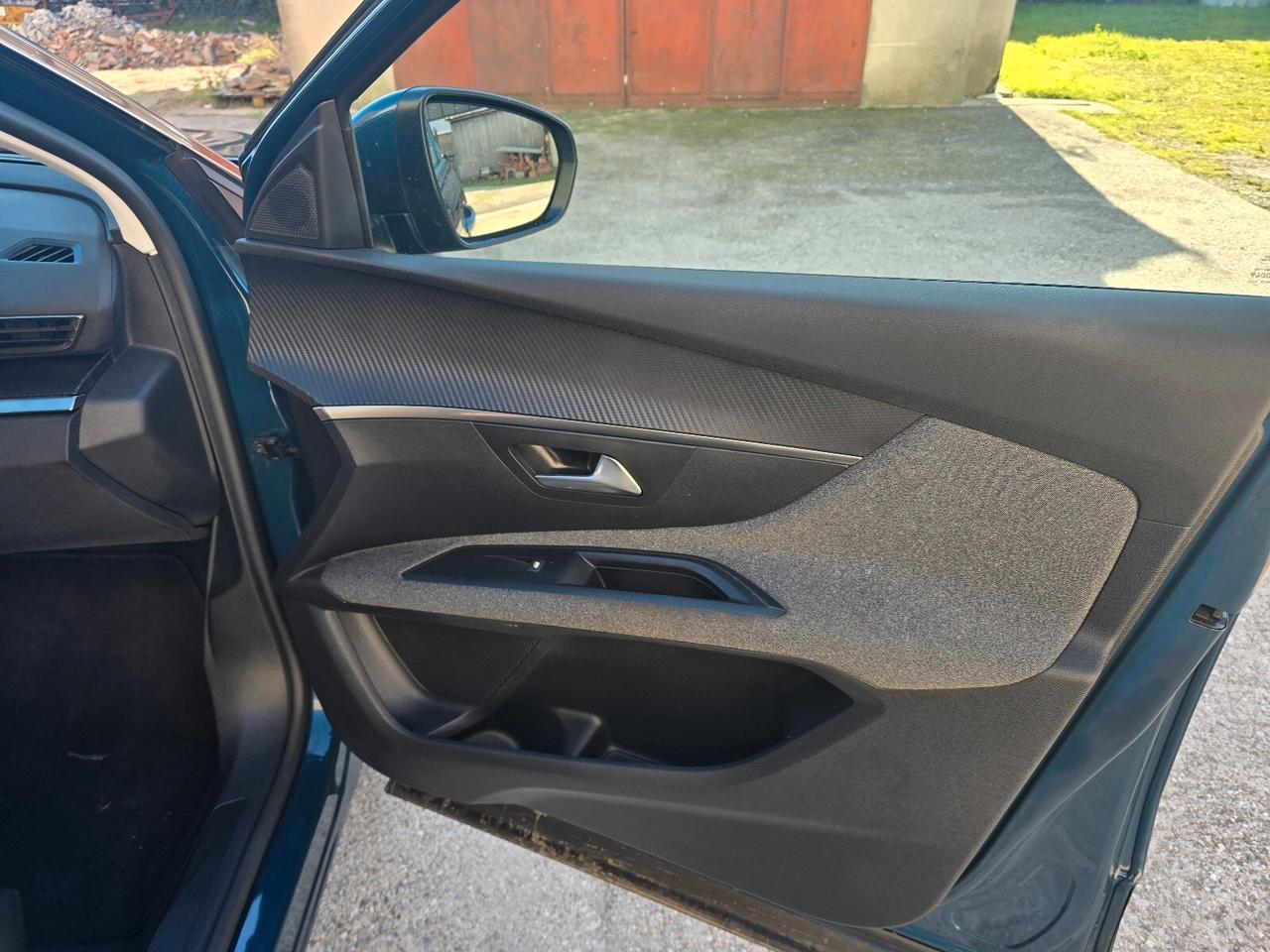 Peugeot 5008 BlueHDi 130 S&S EAT8 Active Pack