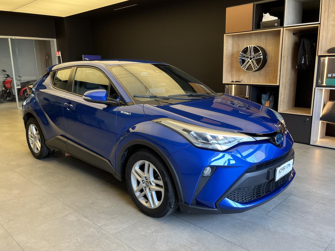 TOYOTA C-HR I 2020 - C-HR 1.8h Active e-cvt